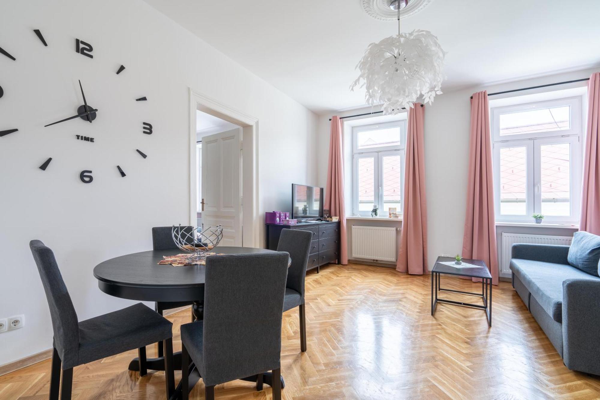 Revliving Apartments Eggenburg المظهر الخارجي الصورة